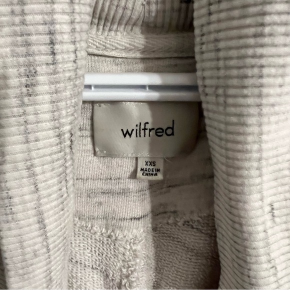 Wilfred xxs dolman cardigan sweater ARITZIA - Picture 3 of 4